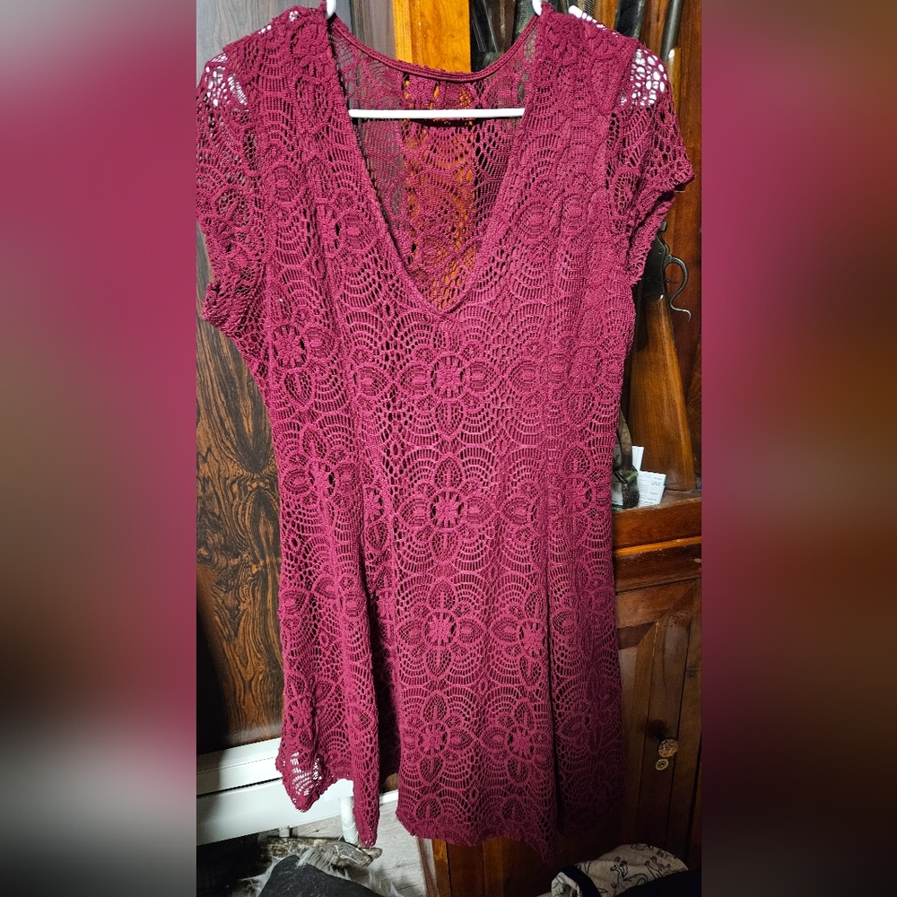 Express size large lace flowing dress.